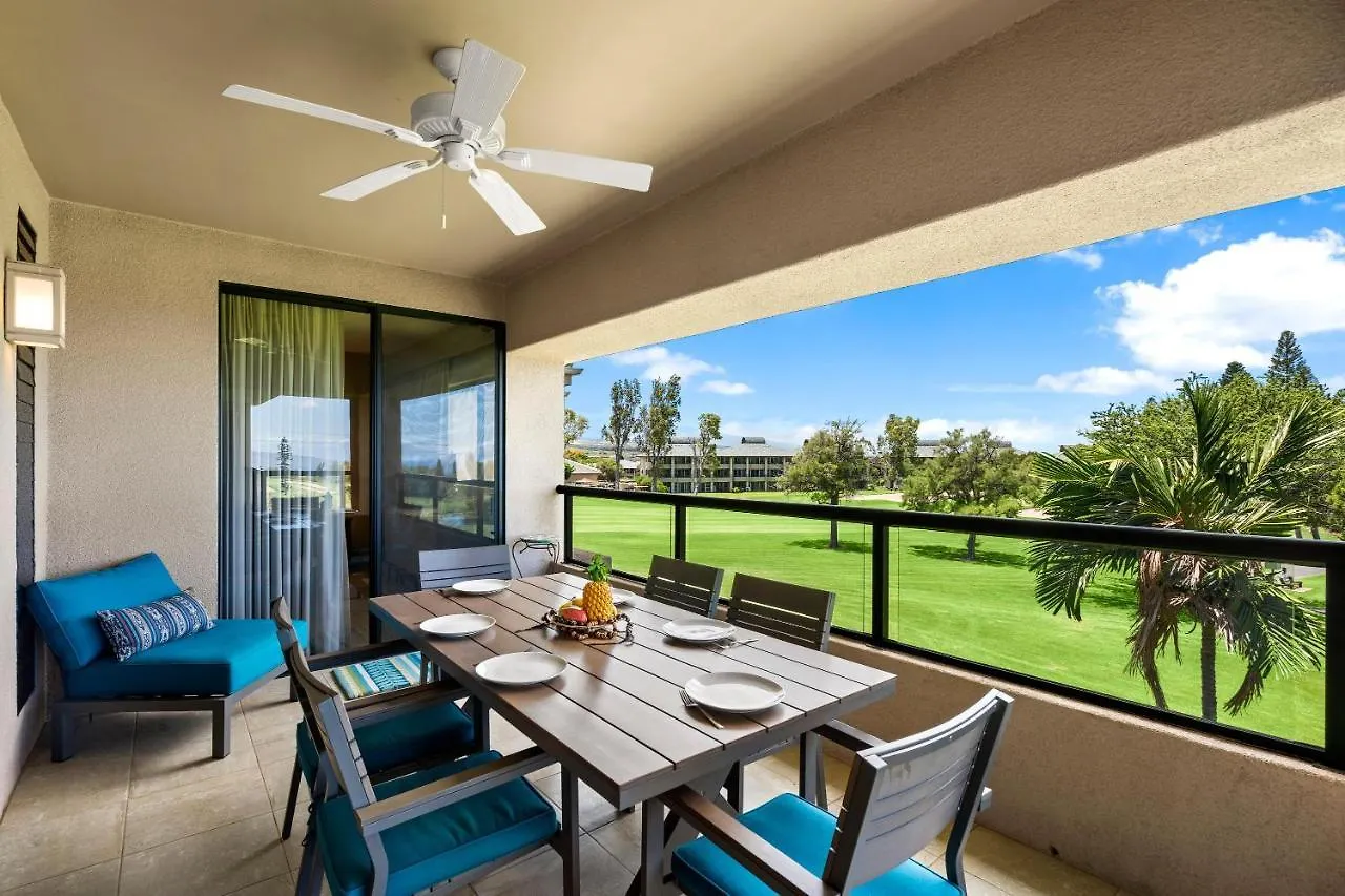 Waikoloa Fairways #A310: Top Floor,Breathtaking Lake, Golf Course&Ocean Views Holiday home